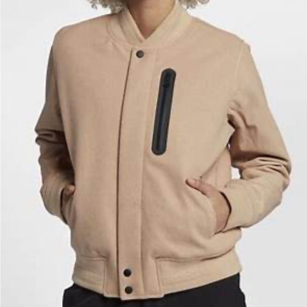 Nike essentials destroyer Jacket